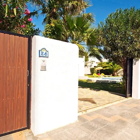 Cala By Villa